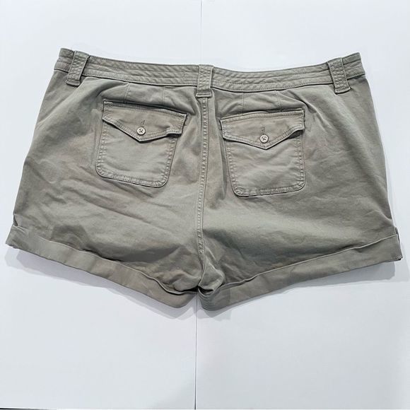 Torrid Olive Green 3.5 Inch Military Stretch Twill Mid-rise Shorts Plus Size 24 - Picture 8 of 13
